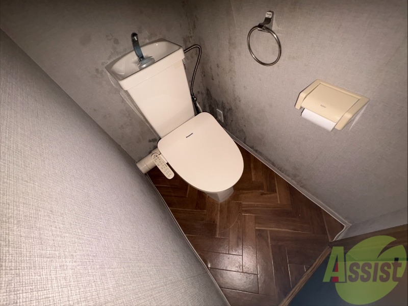 トイレ　トイレです。ウォシュレット付を探している方、おすすめです。