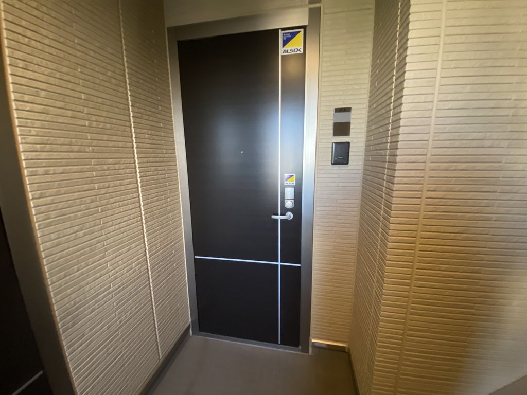 玄関　玄関
