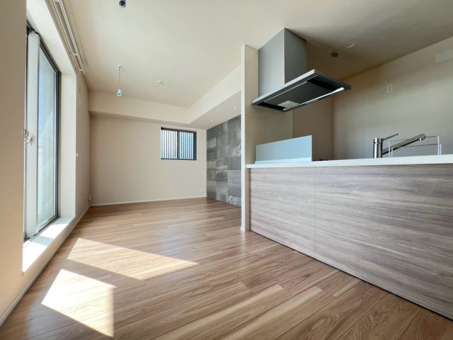 Rejoice西宮北口の居間写真
