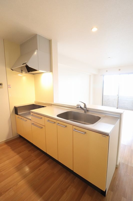 キッチン　別部屋写真使用