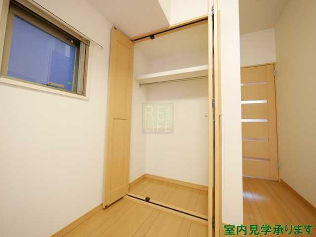 収納　グランアセット早稲田
