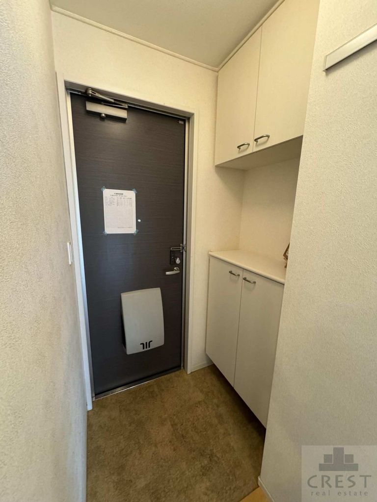 玄関　設備