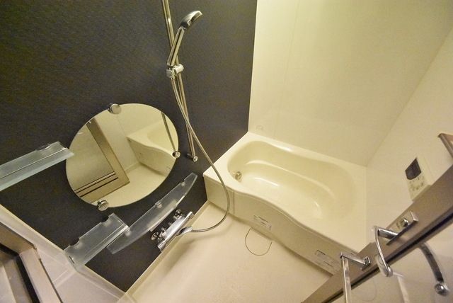 バス・シャワールーム　お部屋探しは株式会社　タウンハウジング　までお気軽にお問合…