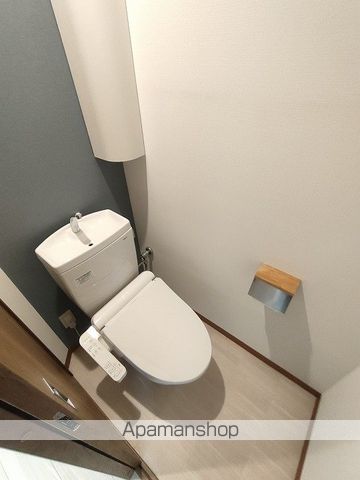 ＪＲおおさか東線 南吹田駅 徒歩3分 8階建 築6年のトイレ写真
