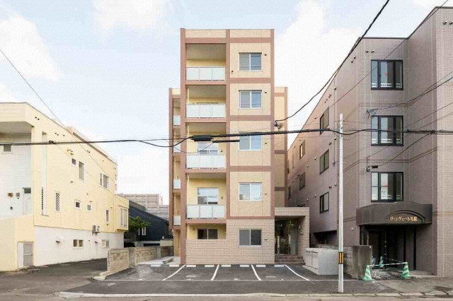 建物外観　経済的な天然ガス供給物件です☆