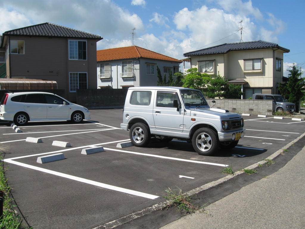 【コーポスプリングの駐車場】