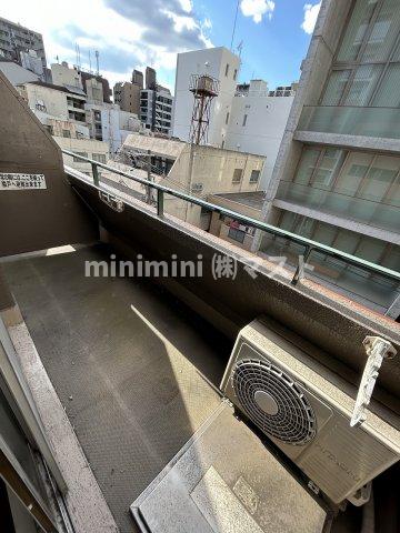 【大阪市西区南堀江のマンションのバルコニー】