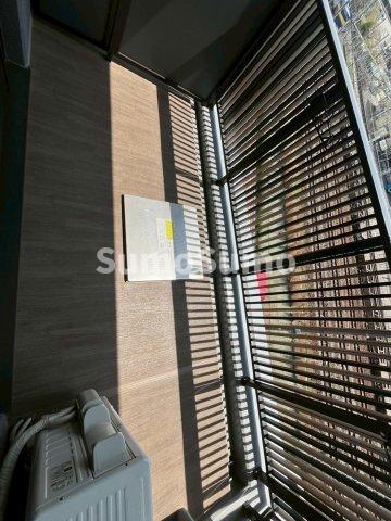 洗面設備　独立洗面台あり、毎朝おしゃれに忙しい女性の方におすすめです