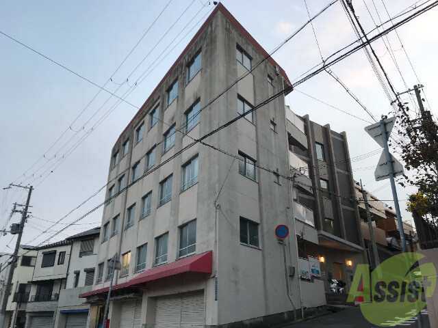 神戸市灘区灘北通のマンションの建物外観