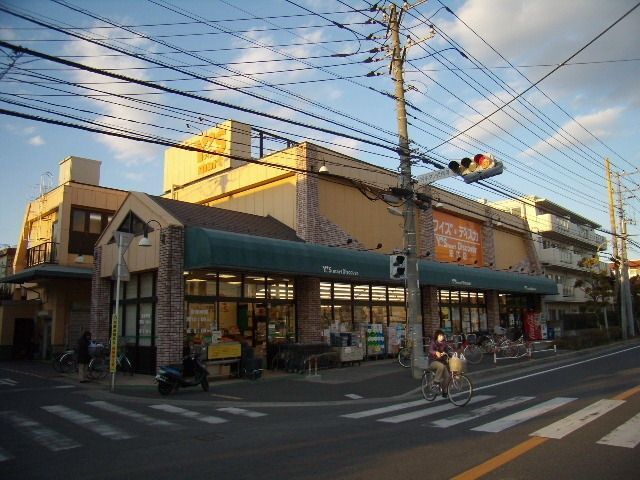 【市川市末広のマンションのスーパー】