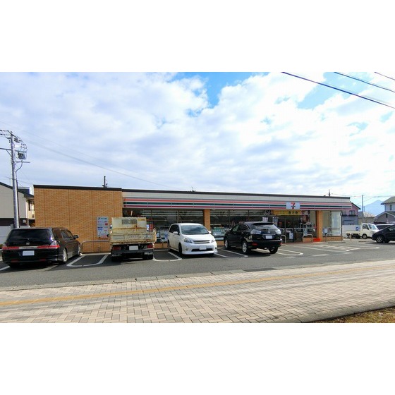 コンビニ　セブンイレブン長野西尾張部店（コンビニ）まで92m