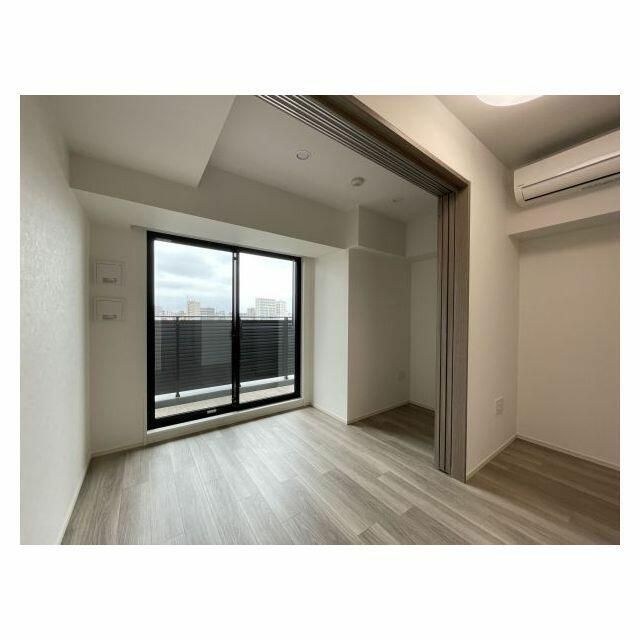 居室・リビング　※同タイプのお部屋の写真です。