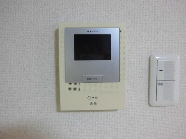 セキュリティ　カメラ付きインターホンで安心・安全！