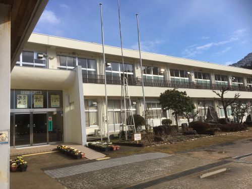 小学校　丹波市立崇広小学校（小学校）まで1794m