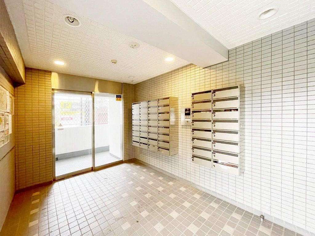 エントランス　オートロック