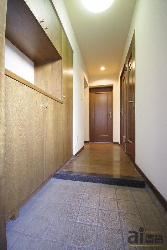 玄関　※別号室写真です