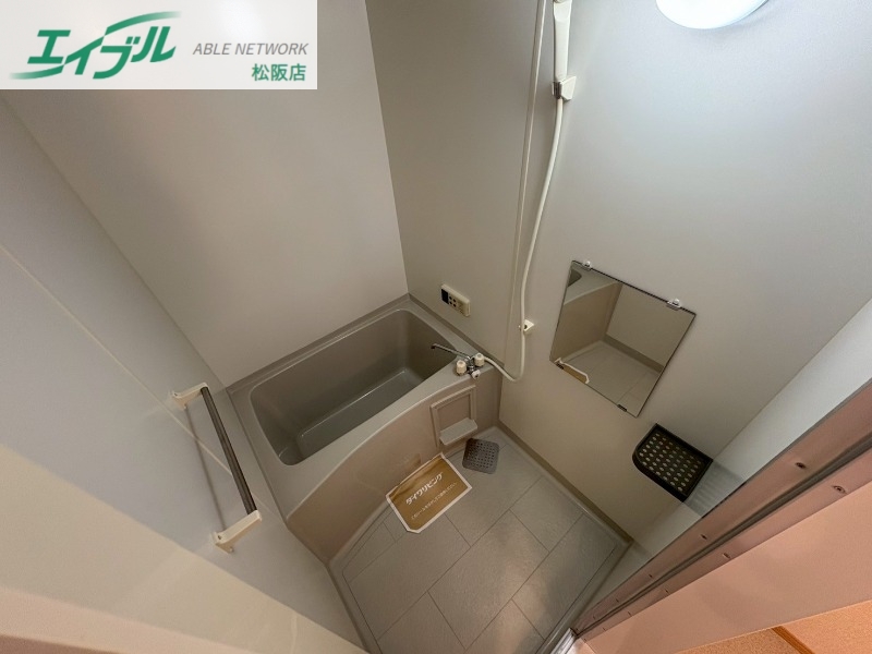 バス・シャワールーム　同型参考写真