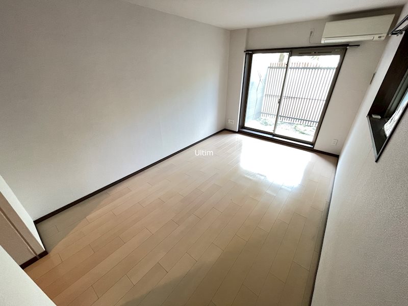 居室・リビング　違うお部屋の写真です。ご参考までに