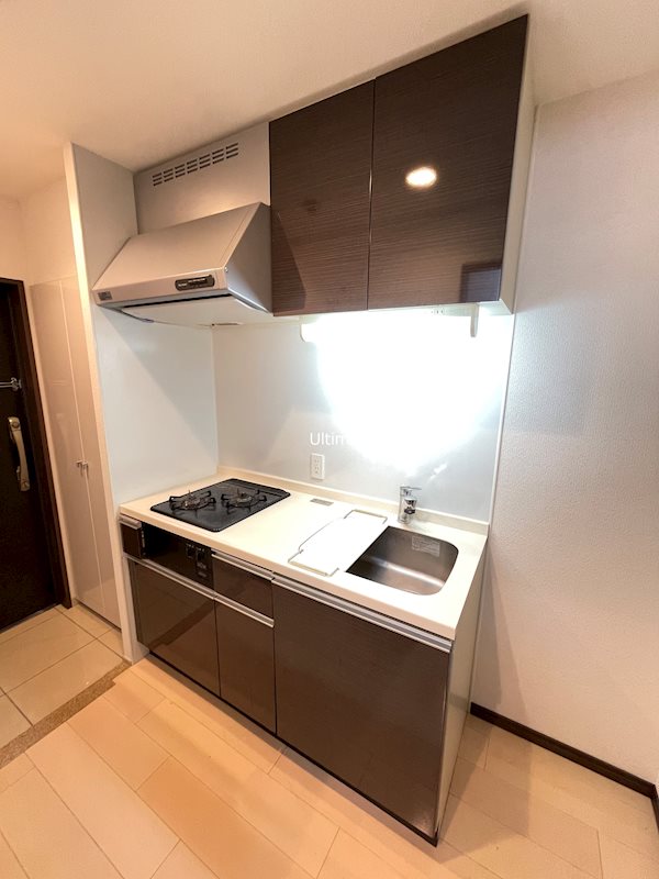 キッチン　違うお部屋の写真です。ご参考までに