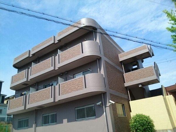 建物外観　鉄筋コンクリートマンション！