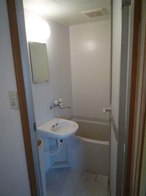 バス・シャワールーム　浴室