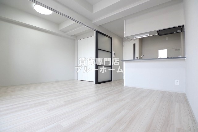 その他　別角度からのリビングです！