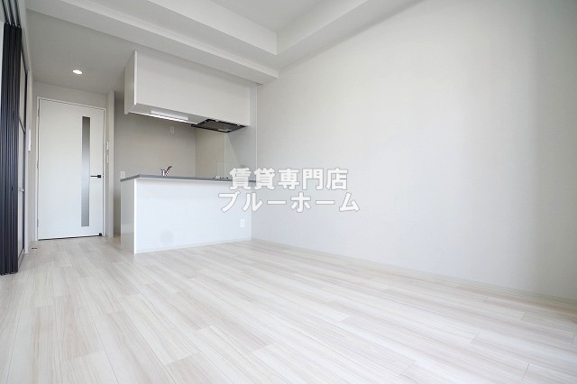 居室・リビング　9.1帖の広いリビングです！