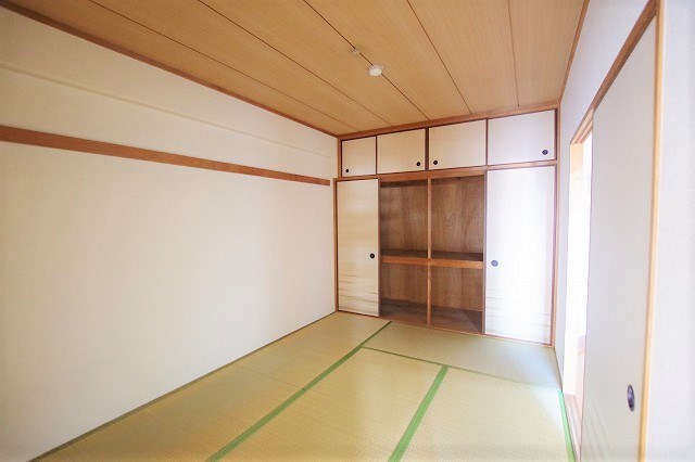 収納　※別号室の写真となります。