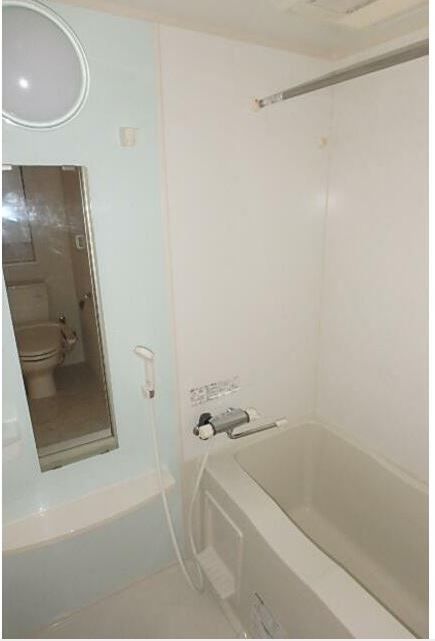 バス・シャワールーム　洗面