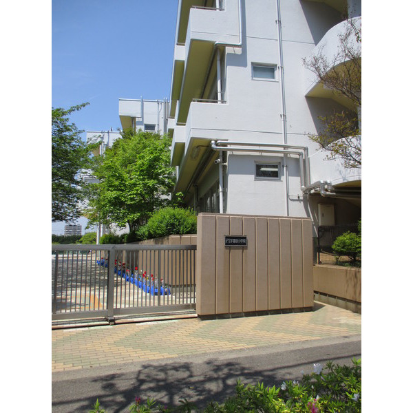 小学校　江戸川区立宇喜田小学校（小学校）まで432m