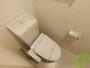 トイレ　トイレにはウォシュレットがついているので、助かります。