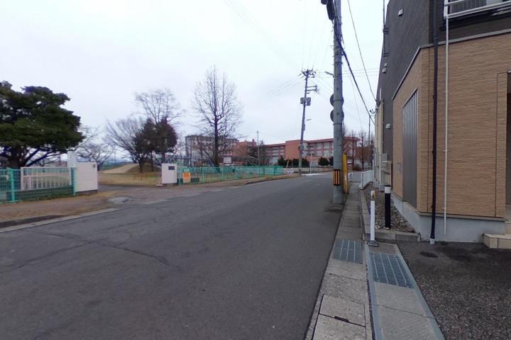 その他　側面道路（その他）まで0m