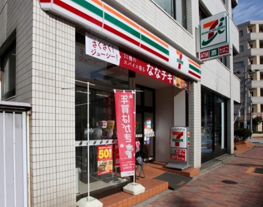 コンビニ　セブンイレブン清澄白河駅東店（コンビニ）まで181m