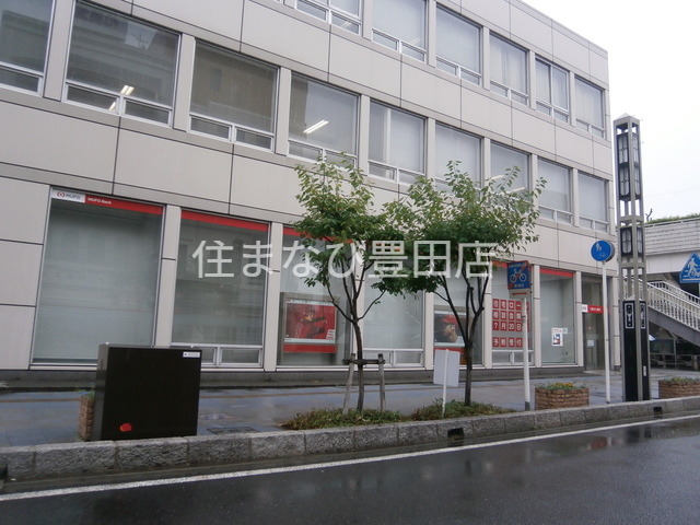 銀行　三菱UFJ銀行安城支店（銀行）まで352m