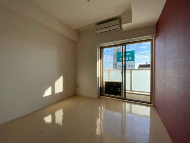 その他部屋・スペース　落ち着いて過ごせるお部屋なので、寝室にいかがでしょうか
