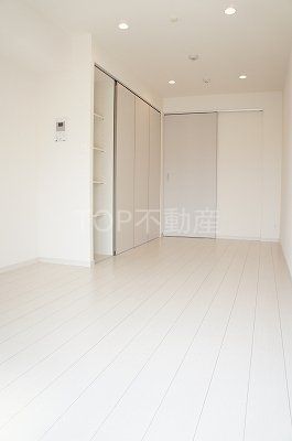 居室・リビング　物件画像