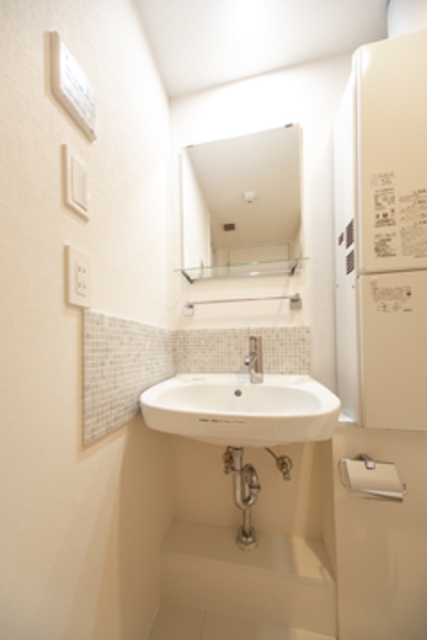 洗面設備　※写真は同タイプ住戸です。