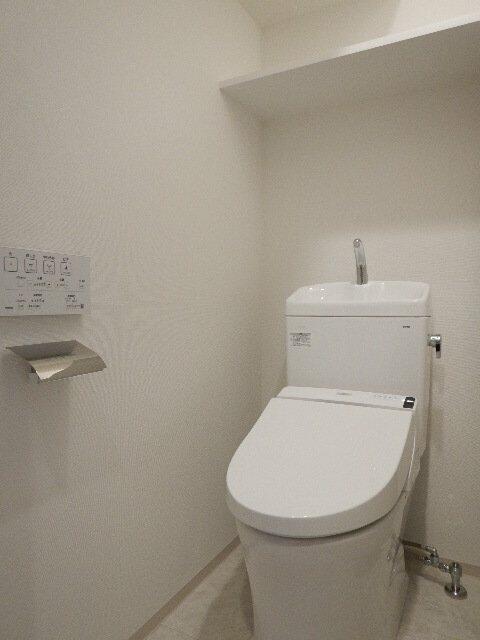 トイレ　トイレもきれいです