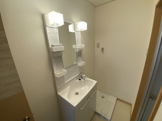 洗面設備　※別部屋の写真です