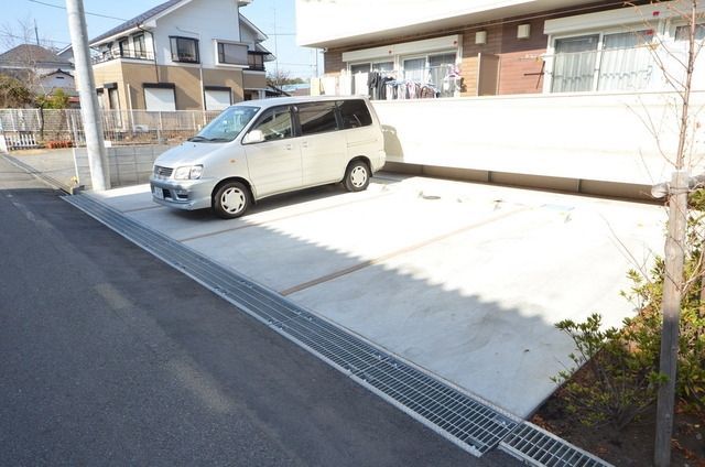 駐車場　★お部屋探しは株式会社タウンハウジング東京まで★