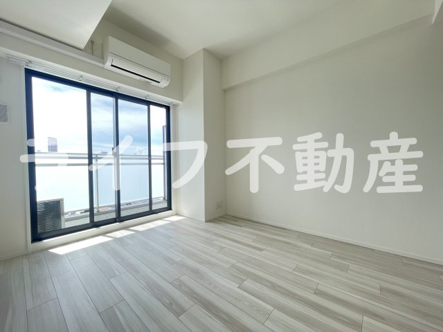居室・リビング　個人の部屋や寝室として使える洋室です