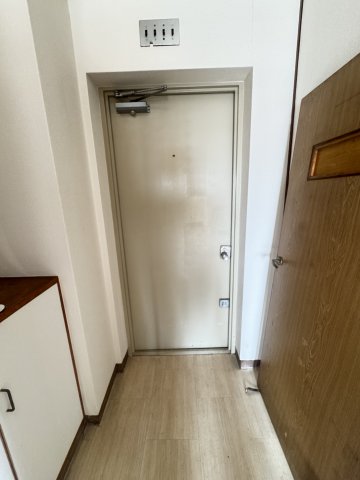 山陽電鉄本線 板宿駅 徒歩6分 7階建 築54年の玄関写真