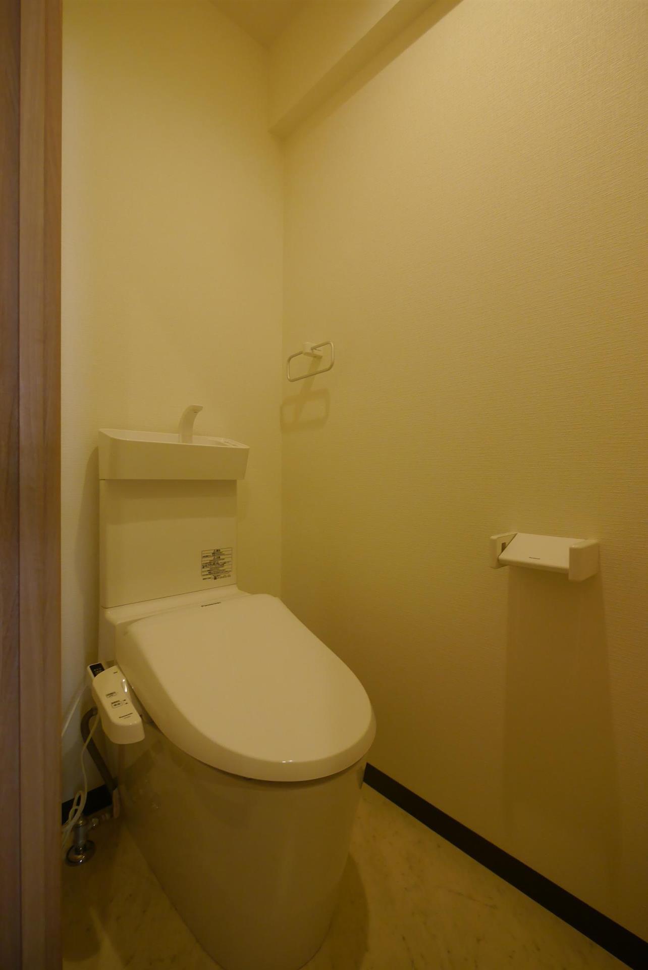 ベルガモット門司駅前のトイレ写真