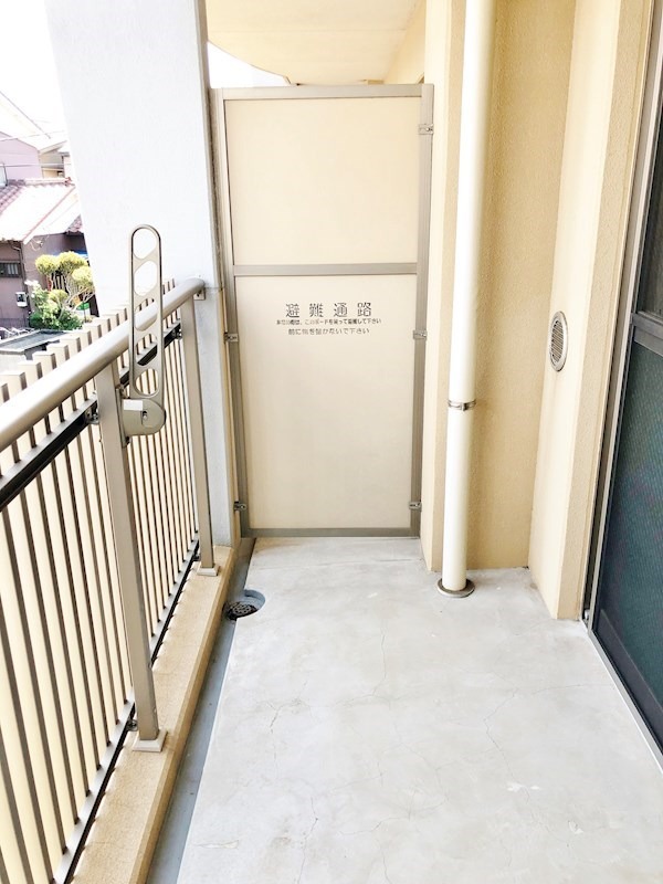 バルコニー　参考画像