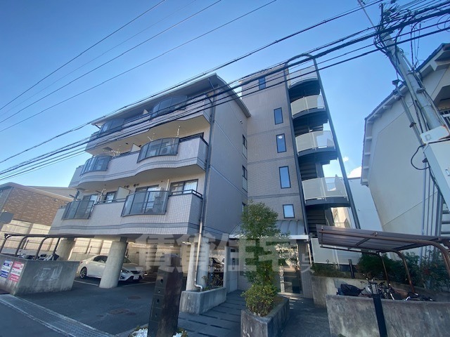 地下鉄御堂筋線 北花田駅 徒歩12分 築32年