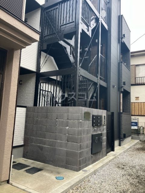 レグレス保土ヶ谷の外観写真