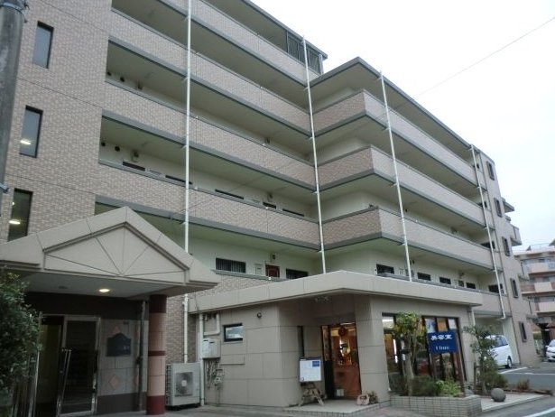西鉄天神大牟田線 井尻駅 徒歩24分 6階建 築31年の外観写真