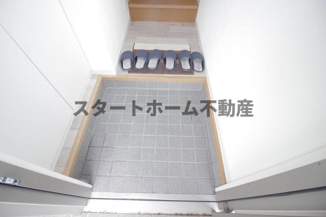 玄関　明るい玄関です