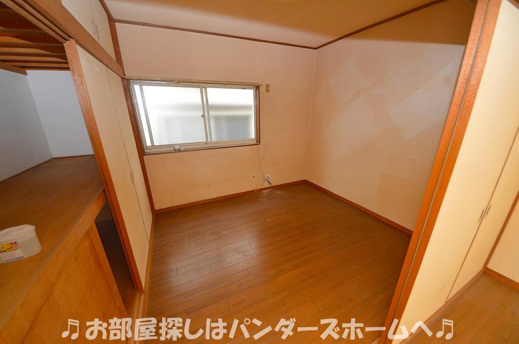 津田東町2丁目貸家の内装写真