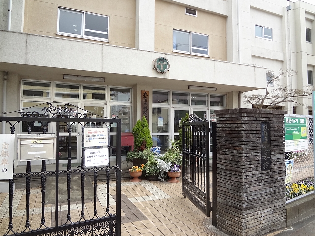小学校　大和市立林間小学校（小学校）まで252m